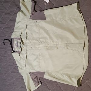 Men's lightweight, short-sleeved, outdoor shirt L